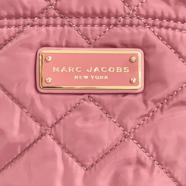 Marc Jacobs |תיק כתף ורוד עתיק מרופד מארק ג’ייקובס