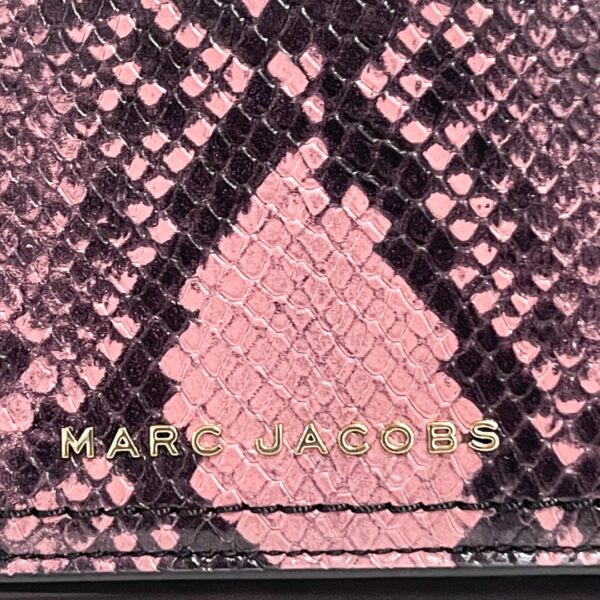 Marc Jacobs | תיק צד קטן נחש ורוד/שחור מארק ג’ייקובס