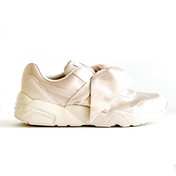 Puma | סניקרס פפיון סאטן בז׳ פומה