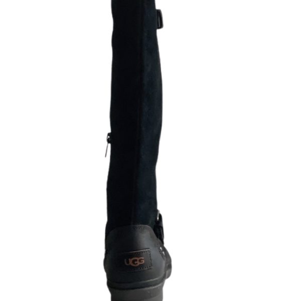 UGG | מגף שחור גבוה אגג