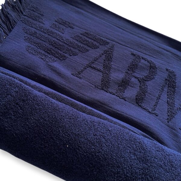 Emporio Armani | מגבת לוגו כחולה אימפוריו ארמני