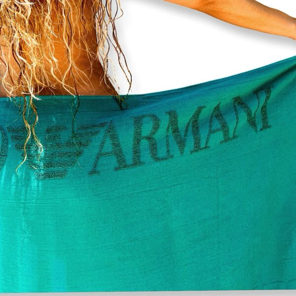 Emporio Armani | מגבת לוגו ירוקה אימפוריו ארמני