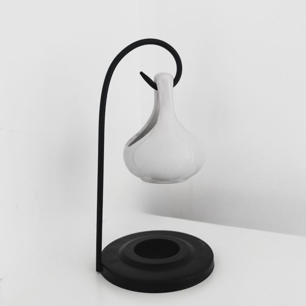 Diffuser | מבער דרופ לבן אבסטרקטי