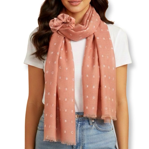 Calvin Klein | צעיף אופנתי אפרסק לוגו קלוין קליין