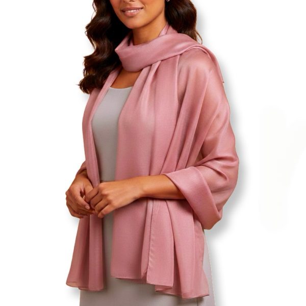 BravaModa | צעיף סאטן יוקרתי גדול ורוד בראווהמודה