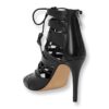 Vince Camuto | סנדל עקב שחור עם רצועות וינס קמוטו