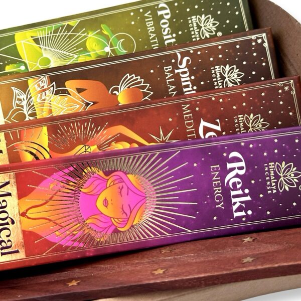Incense | מארז 4 קטורות הימלאי פרימיום ״אנרגיית ריפוי ושלווה״ ומעמד קטורת