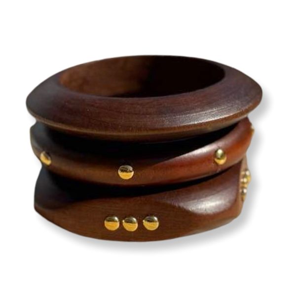 Charm -סט צמידי באנגל עץ מהגוני עם ניטים בצבע זהב צ'ארם