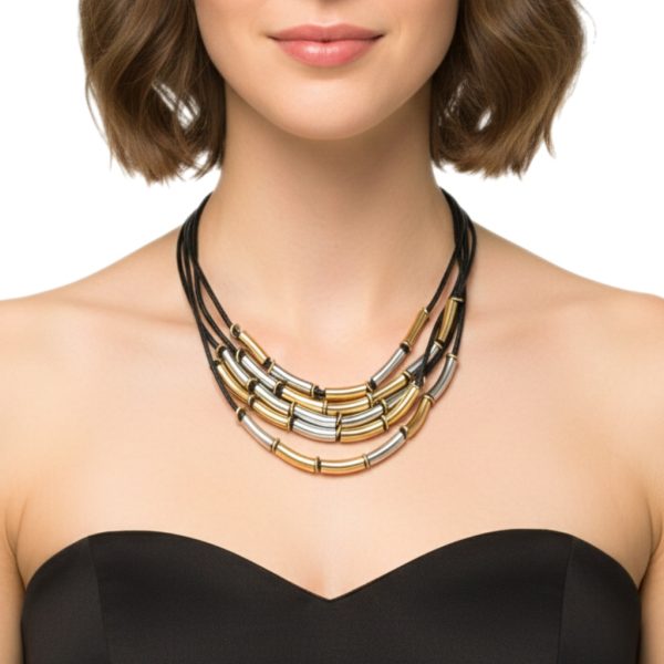 Charm -שרשרת טוויסט אורבני – חבל שחור וצינורות זהב וכסף צ'ארם