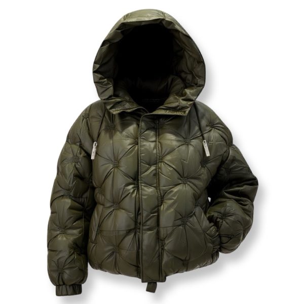 J-Clair | מעיל פוף קווילט מרופד יוקרתי עם קפוצ'ון צבע ירוק זית ג׳וקלייר