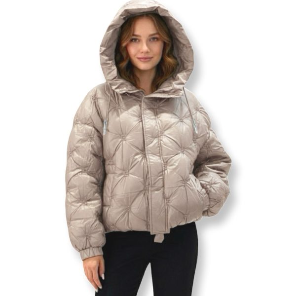 J-Clair | מעיל פוף קווילט מרופד יוקרתי עם קפוצ'ון צבע בז' מטאלי ג׳וקלייר