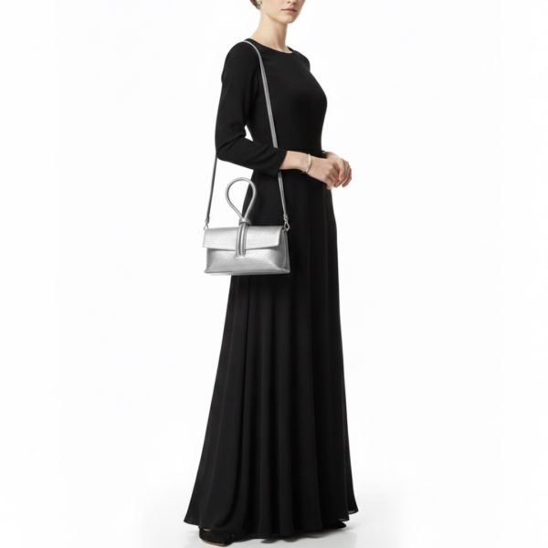 LeaLab | תיק ערב/קלאץ' עור לולאה מטאלי כסף ליאלב