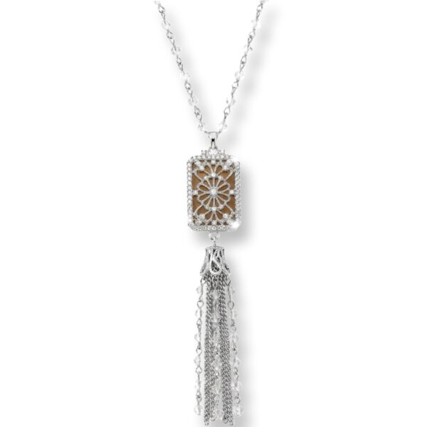 Charm -שרשרת גלאם ארוכה עם תליון מרובע וגדיל כסוף צ'ארם